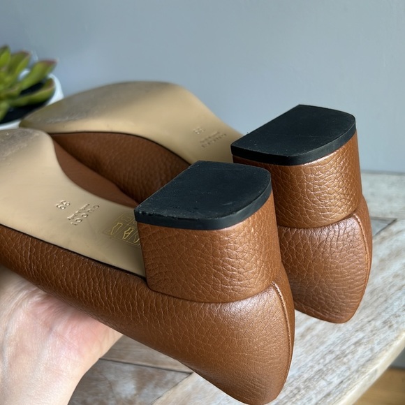 Gucci pebbled leather Heels Pumps size 39 great condition no flaws - Picture 9 of 9